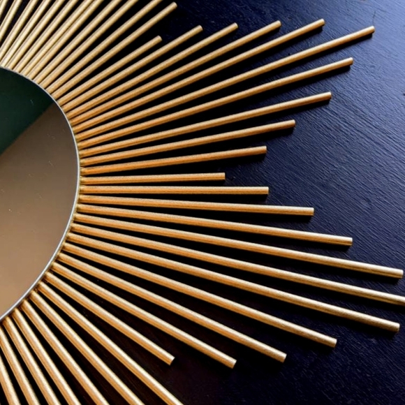24" Gold Sunburst Mirror Home Decor Wall Art Decorative Wall Mirror - Picture 3 of 7